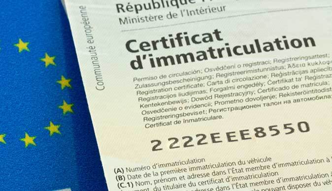 Simplification des démarches : La demande de carte grise se fait sur Internet